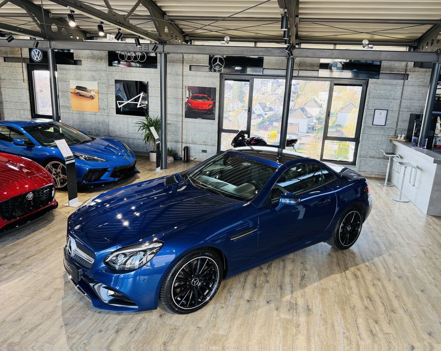 Mercedes-Benz SLC 180 AMG Line*LEDER*AIRSCARF*NAVI*LED*PANOR. foto 4