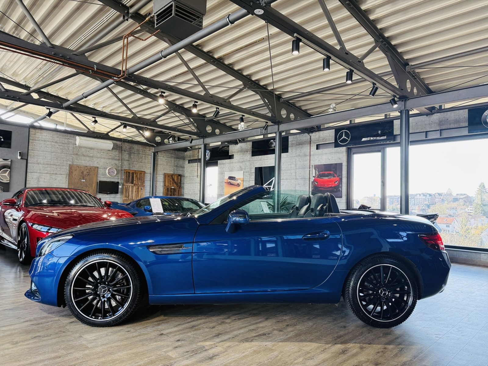 Mercedes-Benz SLC 180 AMG Line*LEDER*AIRSCARF*NAVI*LED*PANOR. foto 5