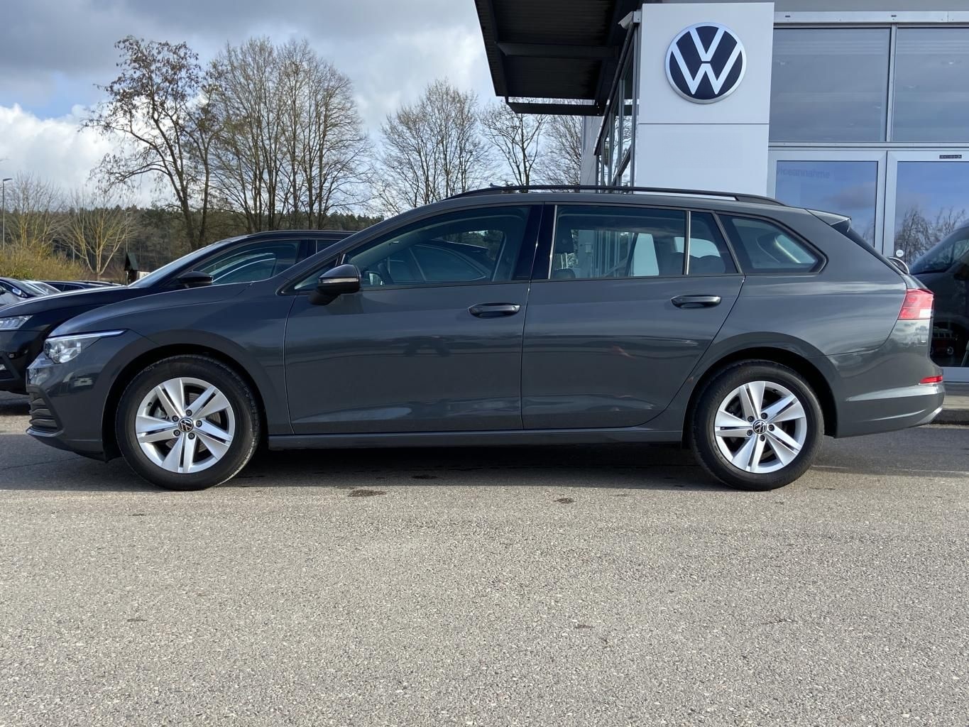 Volkswagen Golf Variant 1.5 TSI DSG Life APP-CONNECT+ACTIVE foto 2