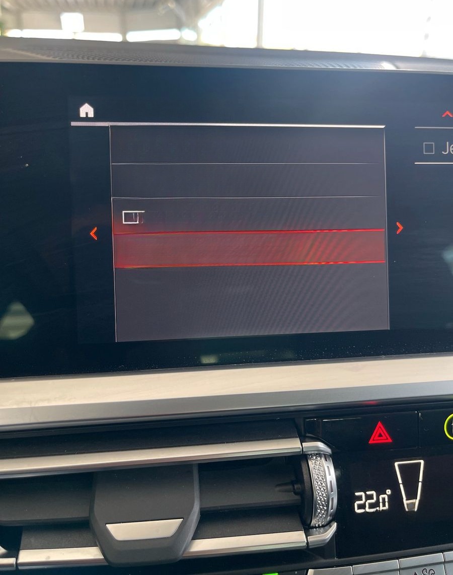 BMW 320dxD SportL. PANO LASER AHK Standh. Unfallfrei foto 20