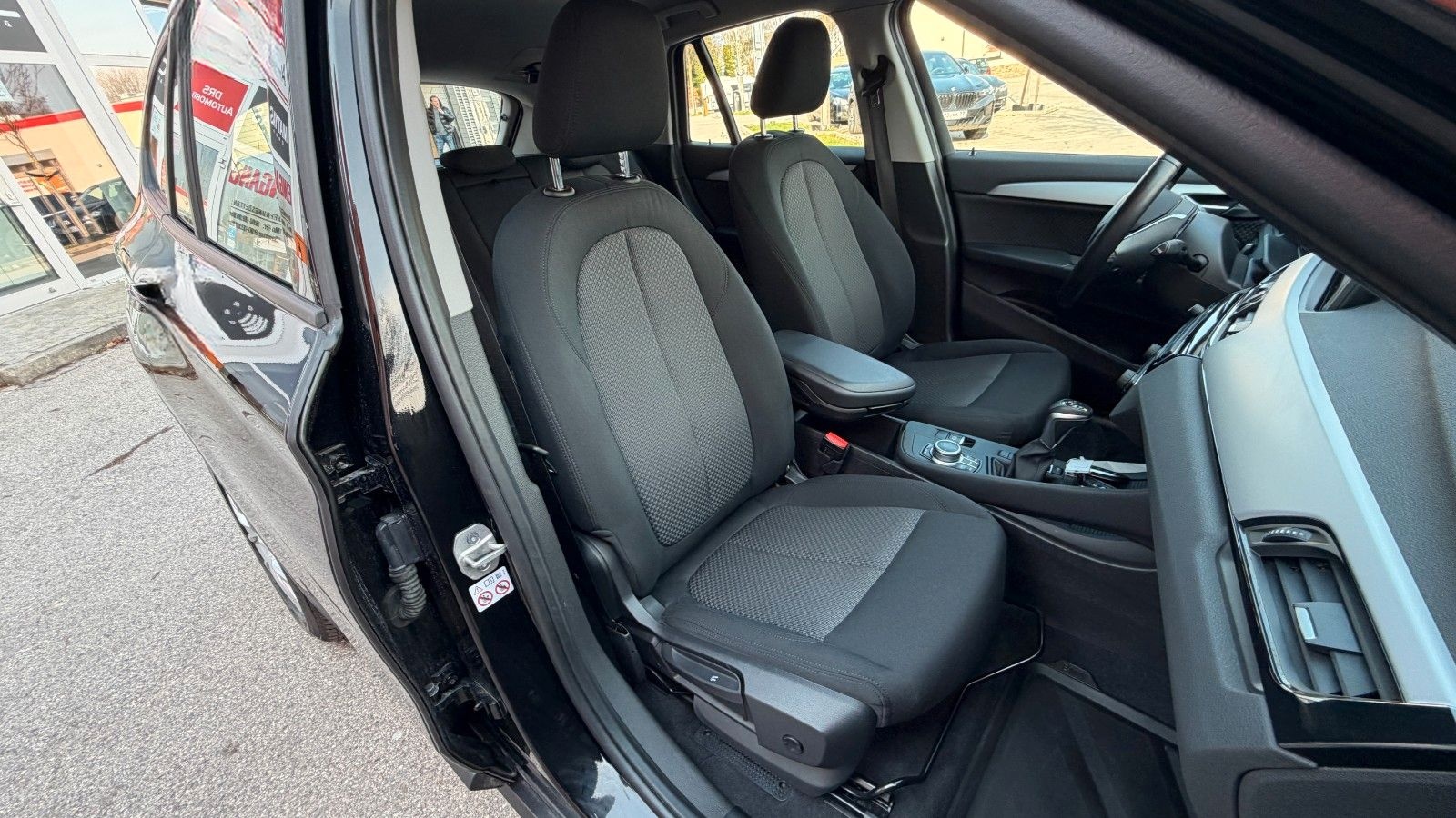 BMW X1 xDrive 25 e Advantage/Navi/Kamera/LED foto 12