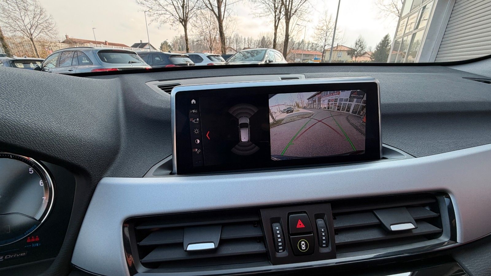 BMW X1 xDrive 25 e Advantage/Navi/Kamera/LED foto 19