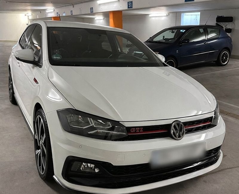 Volkswagen Polo 2.0 TSI OPF DSG GTI GTI foto 2