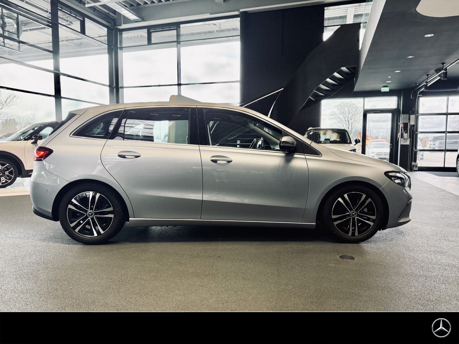 Mercedes-Benz B 200 Progressive 7G AHK LED VorDist Kam autHeck foto 13