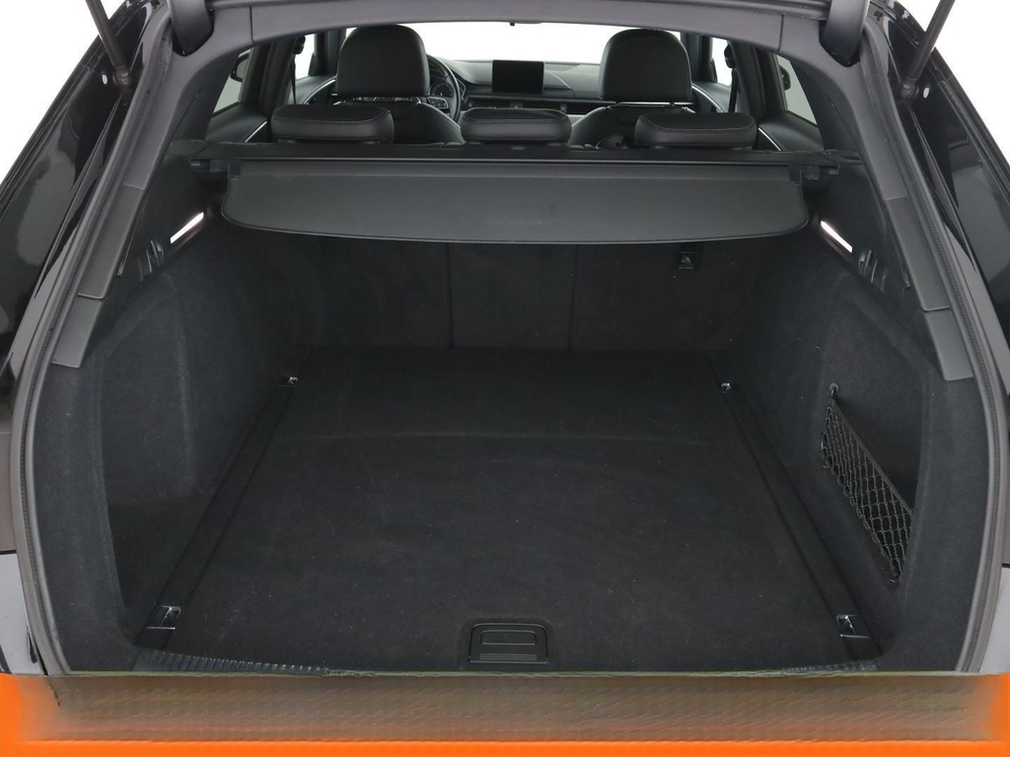 Audi A4 2.0 TFSI Sport ultra Aut.*NAVI*XENON*TEMPO* foto 18