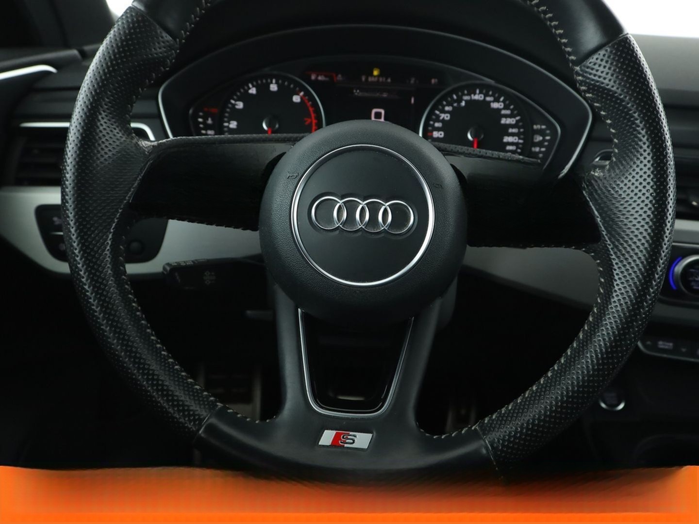 Audi A4 2.0 TFSI Sport ultra Aut.*NAVI*XENON*TEMPO* foto 19