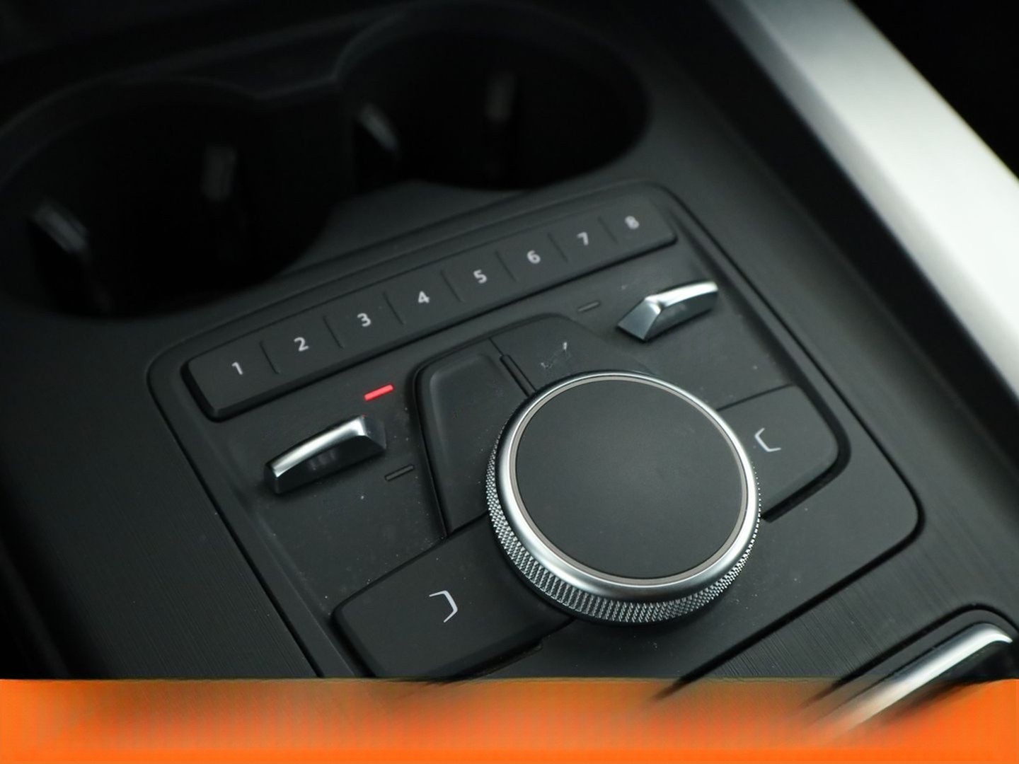 Audi A4 2.0 TFSI Sport ultra Aut.*NAVI*XENON*TEMPO* foto 25