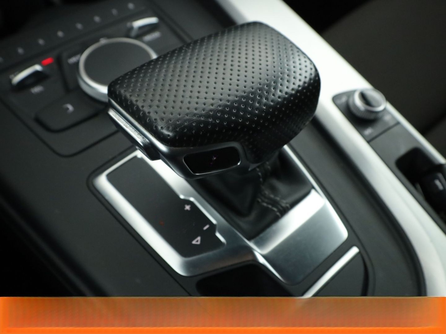Audi A4 2.0 TFSI Sport ultra Aut.*NAVI*XENON*TEMPO* foto 30