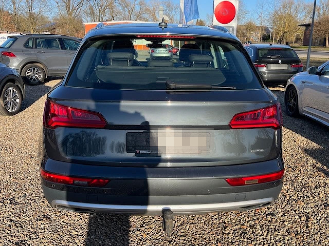 Audi Q5 quattro design SHZ. Navi. AHK foto 15