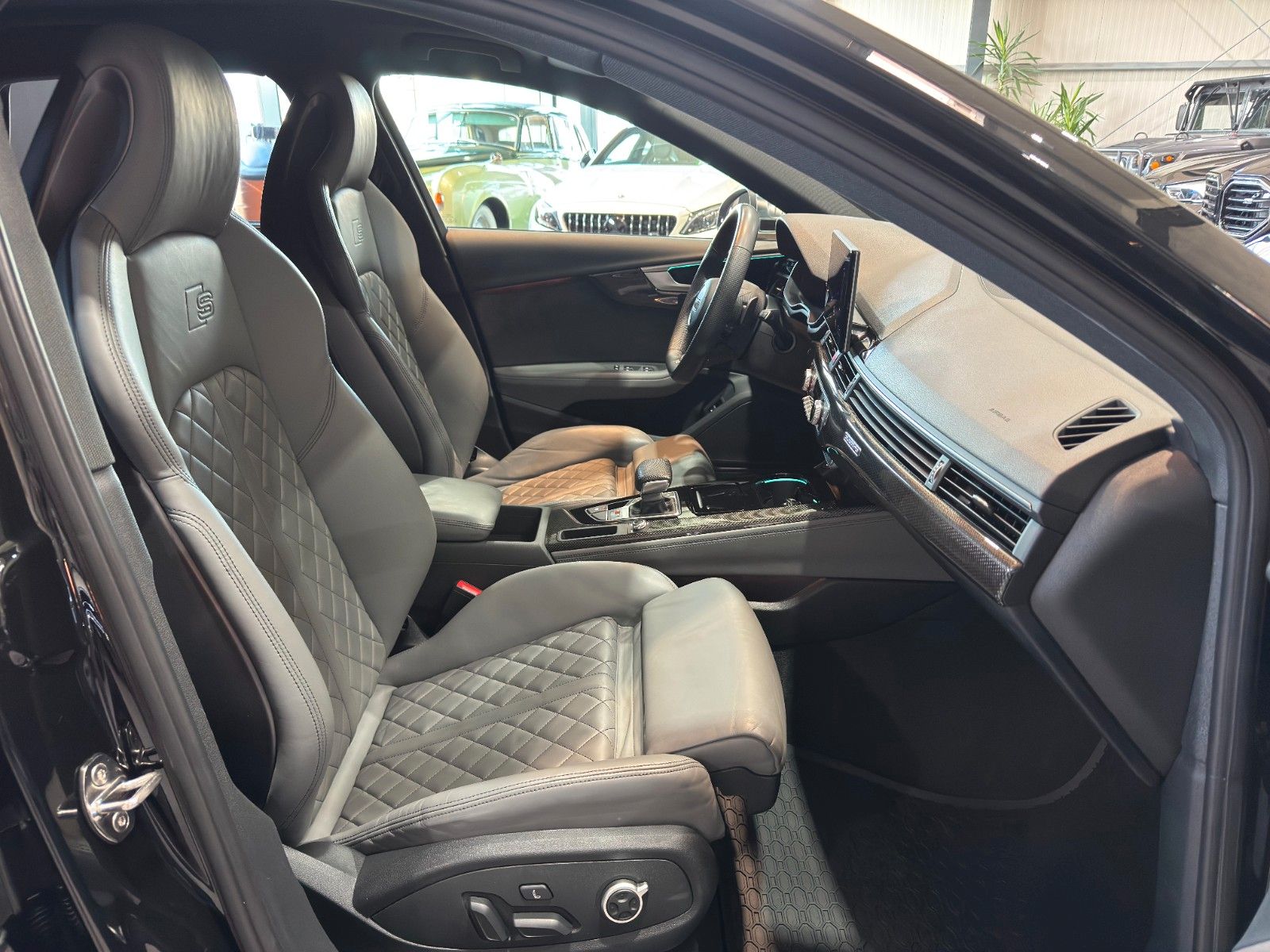 Audi S4 Avant/3.0/TDI/quattro/ACC/360*/STHZ/LED/VOLLD foto 17