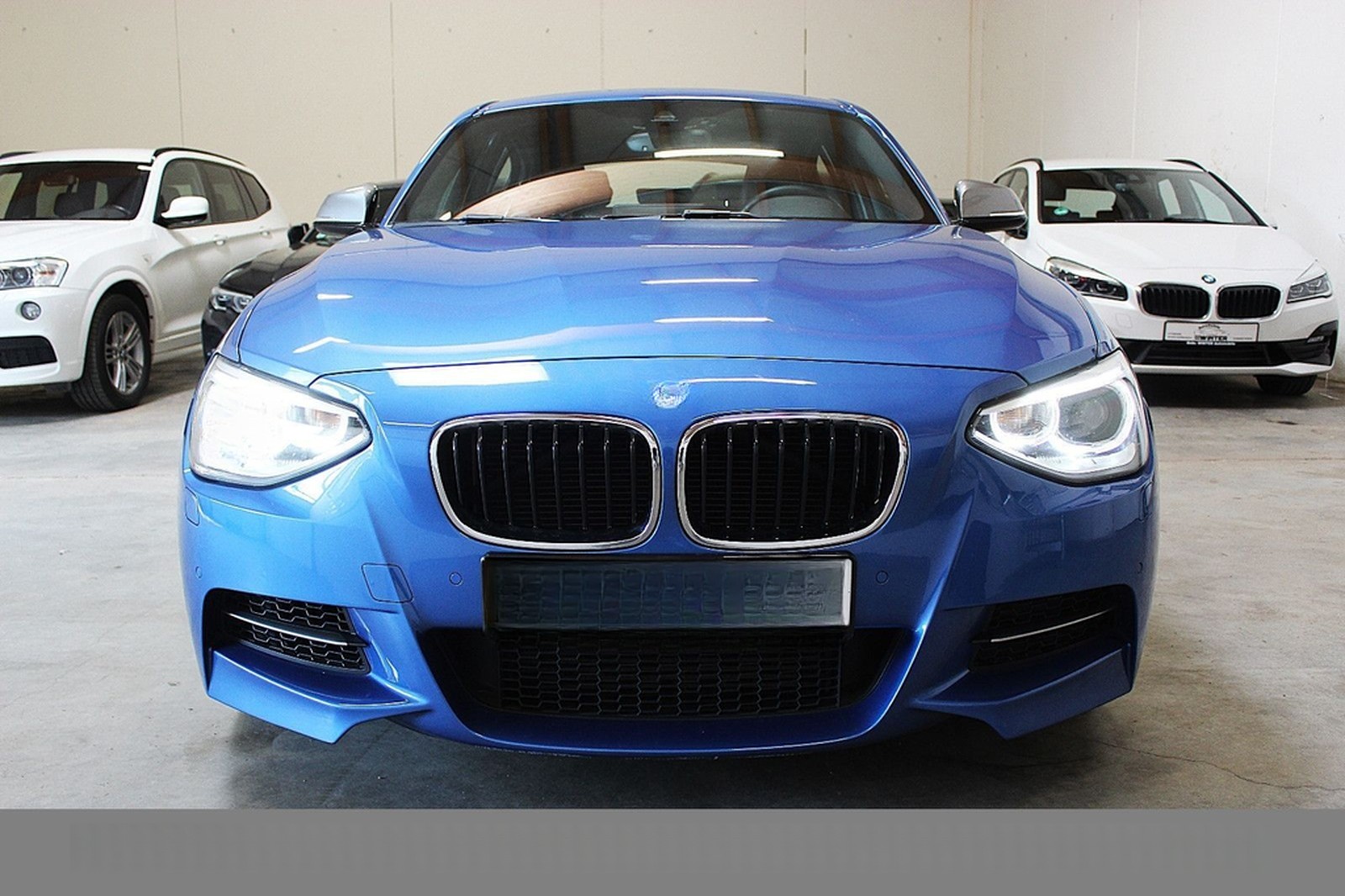 BMW M135i*LEDER*KAMERA*NAVI*2.HAND*ESTORILBLAU foto 2