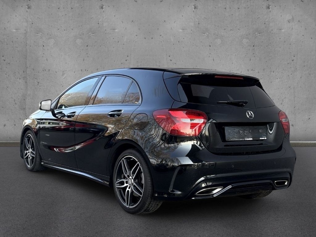 Mercedes-Benz A 220 AMG Line 4Matic StandHeiz Distron Navi foto 3