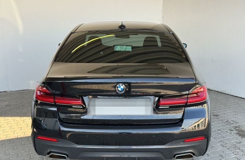 BMW 520d Lim. M Sport Navi.LED.ACC.SHZvo+hi.RFK.Pano foto 3