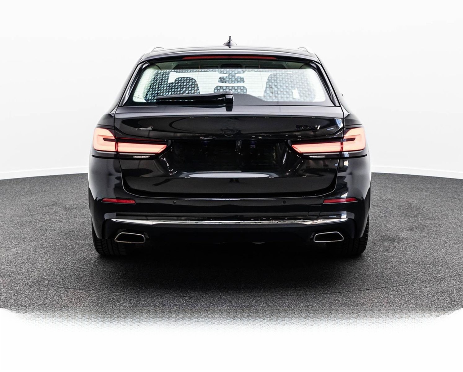 BMW 530i TOURING xDRIVE LUXURY LINE/LSR/ACC/HuD/PANO foto 11
