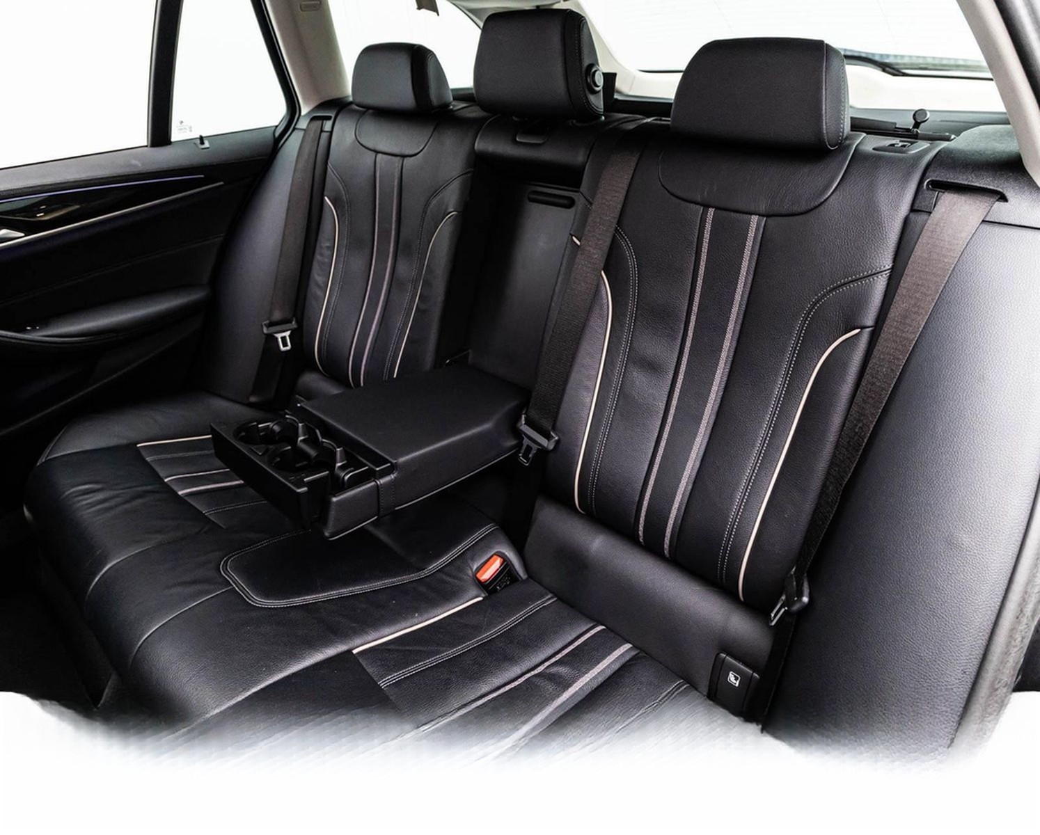 BMW 530i TOURING xDRIVE LUXURY LINE/LSR/ACC/HuD/PANO foto 19
