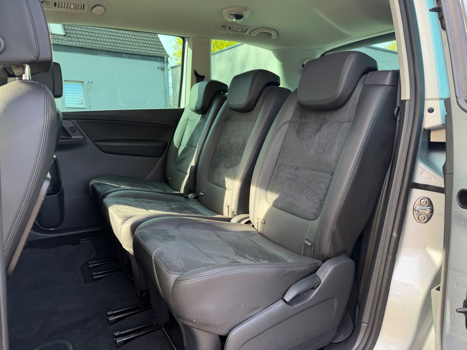 Volkswagen Sharan Highline 4Motion|1.HD*XEN*NAVI*7-SITZ*AHK foto 20