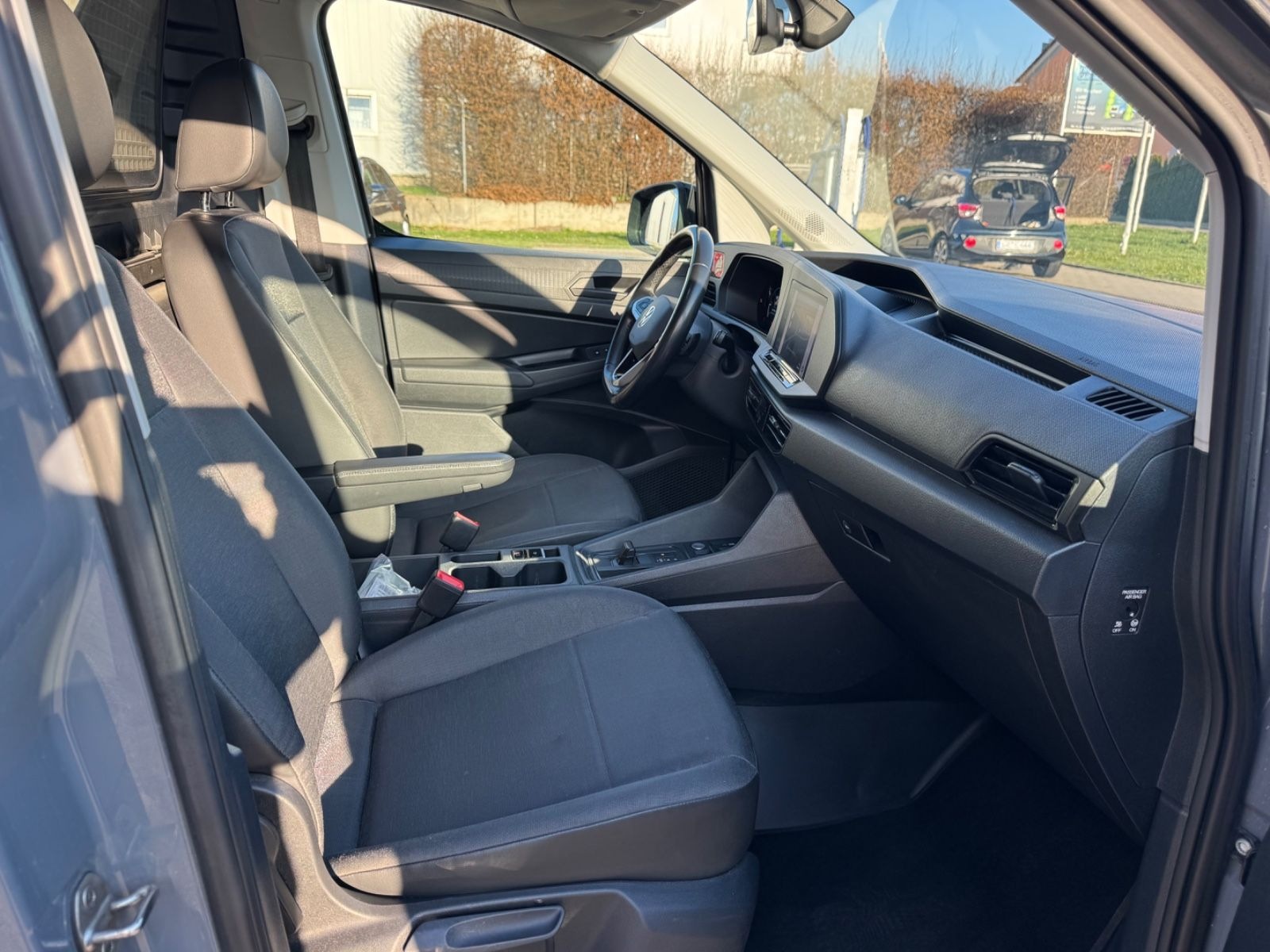 Volkswagen Caddy Profi Maxi*2.0TDI DSG*AHKVirtual*LED*Kam*A foto 9