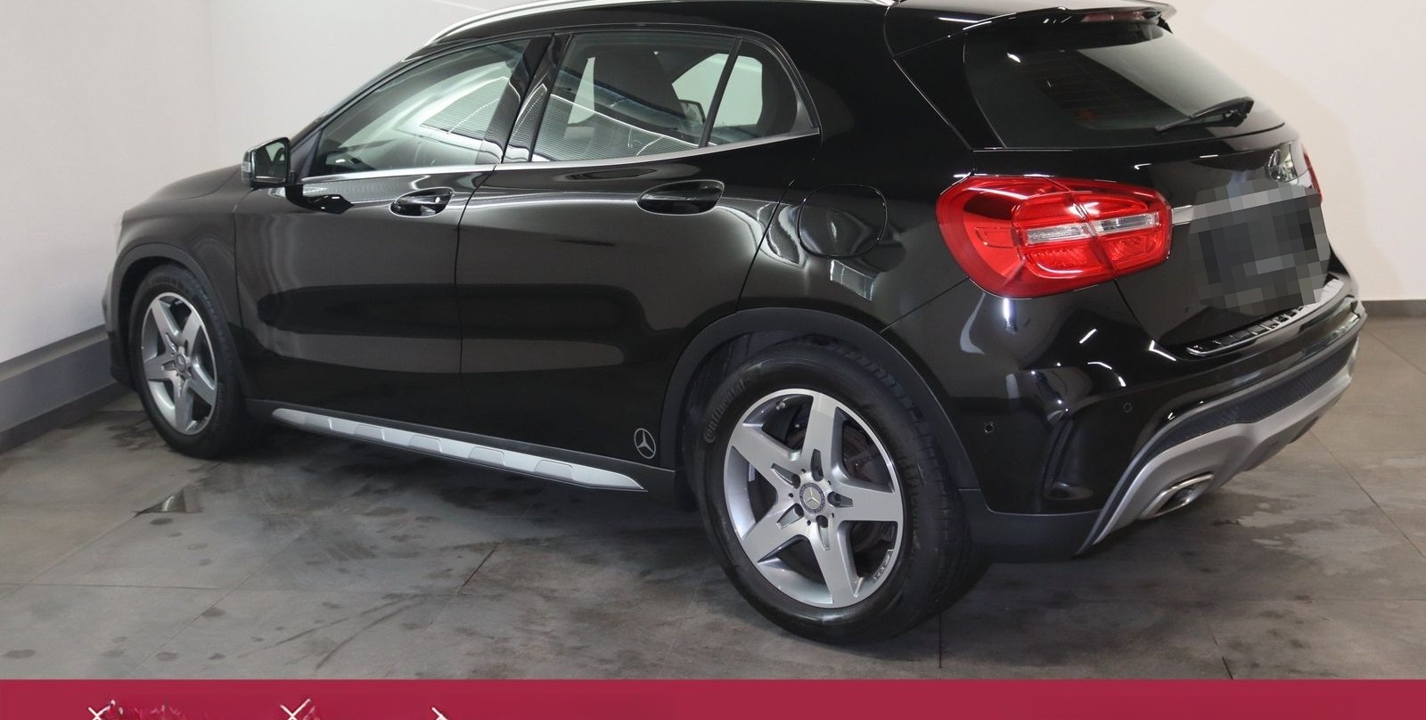Mercedes-Benz GLA 250 4Matic AMG Line-NAV-PANO-XENON-KAMERA- foto 3