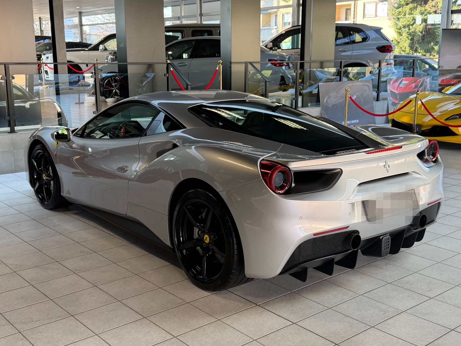 Ferrari 488 GTB GTB Coupé DCT/SCUDERIA/KAMERA/ foto 9