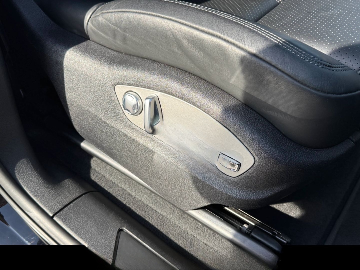 Porsche Macan BOSE 20-Zoll Rückfahrkamera Panorama LED foto 24