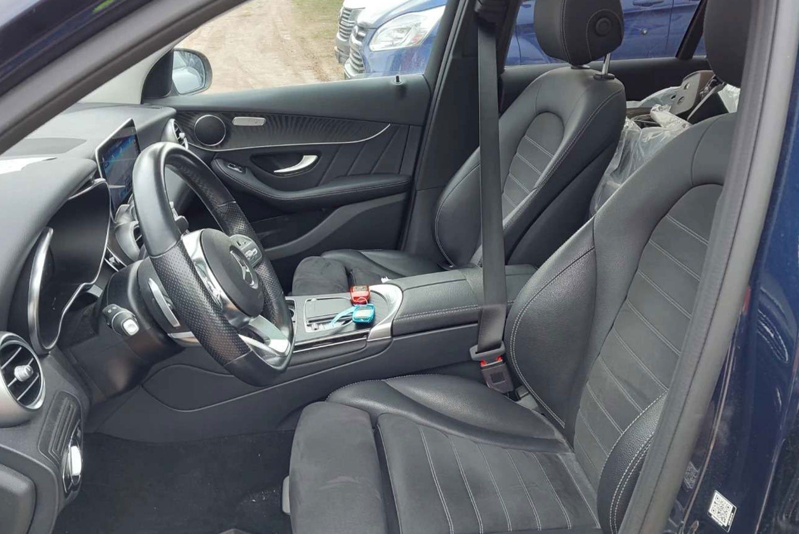 Mercedes-Benz GLC 300e 4Matic AMG Line LED+Navi+Distronic+AHK foto 10