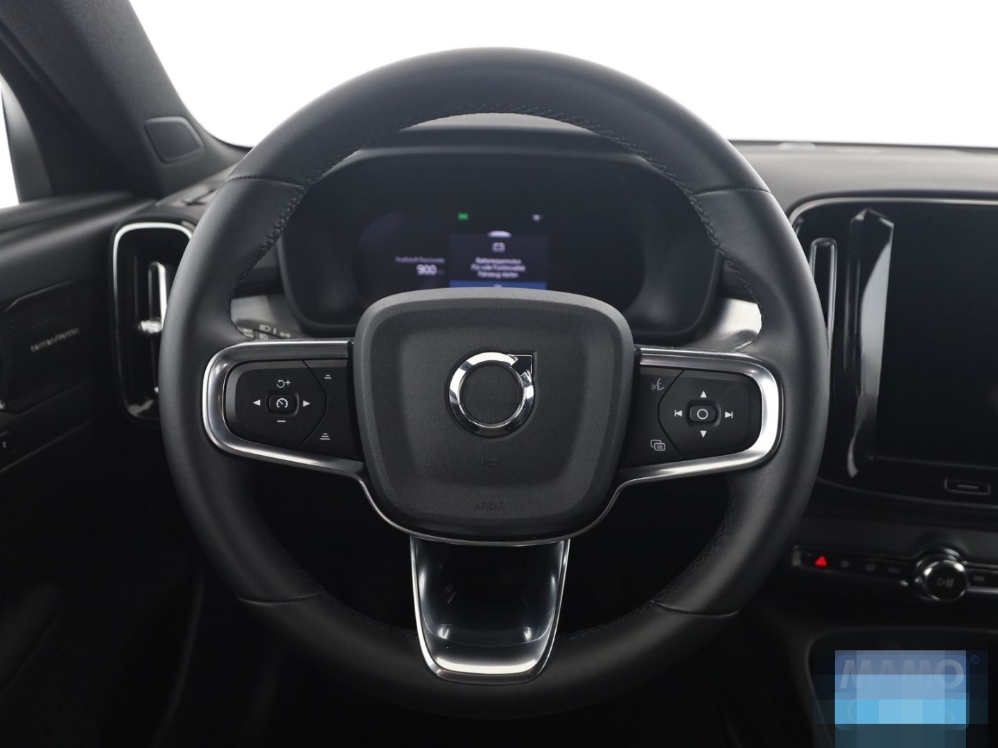 Volvo XC40 B4 Plus Dark ACC/CAM/SHZ/LHZ/PDC foto 13
