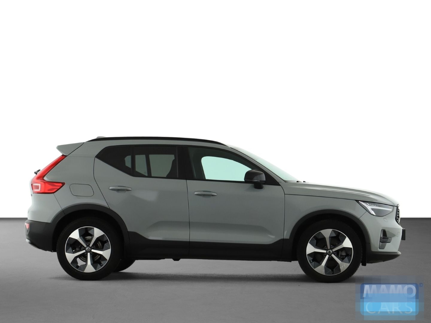 Volvo XC40 B4 Plus Dark ACC/CAM/SHZ/LHZ/PDC foto 8