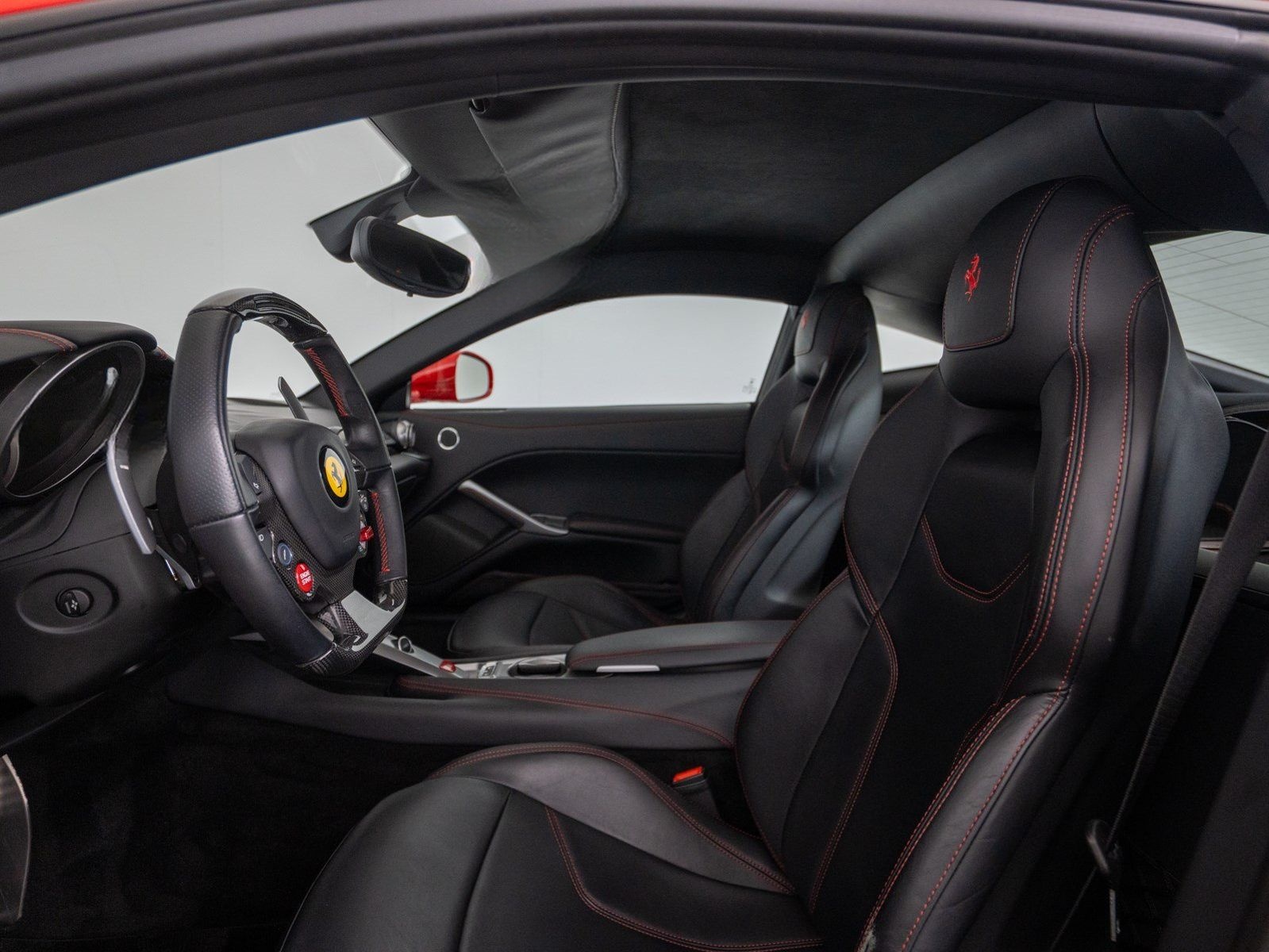 Ferrari F12berlinetta FERRARI SINGEN foto 23