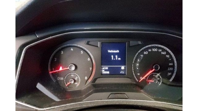 Volkswagen T-Roc sport 1.5 TSI foto 6