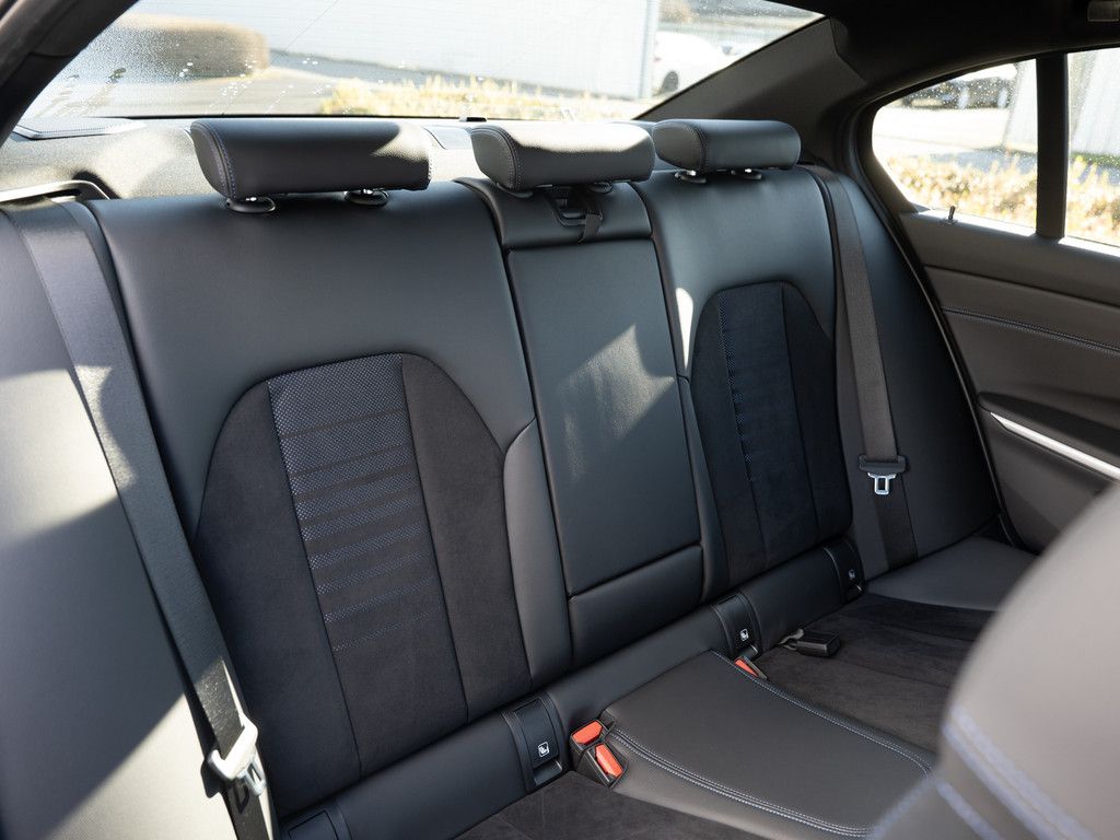 BMW 320d xDrive M-Sport FACEL. 360° LED STANDHZ ACC foto 10