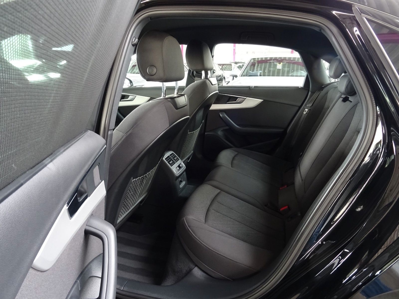 Audi A4 40 2.0 TDI OPTIK PAKET*A.GARANTIE BIS:02/2028 foto 11