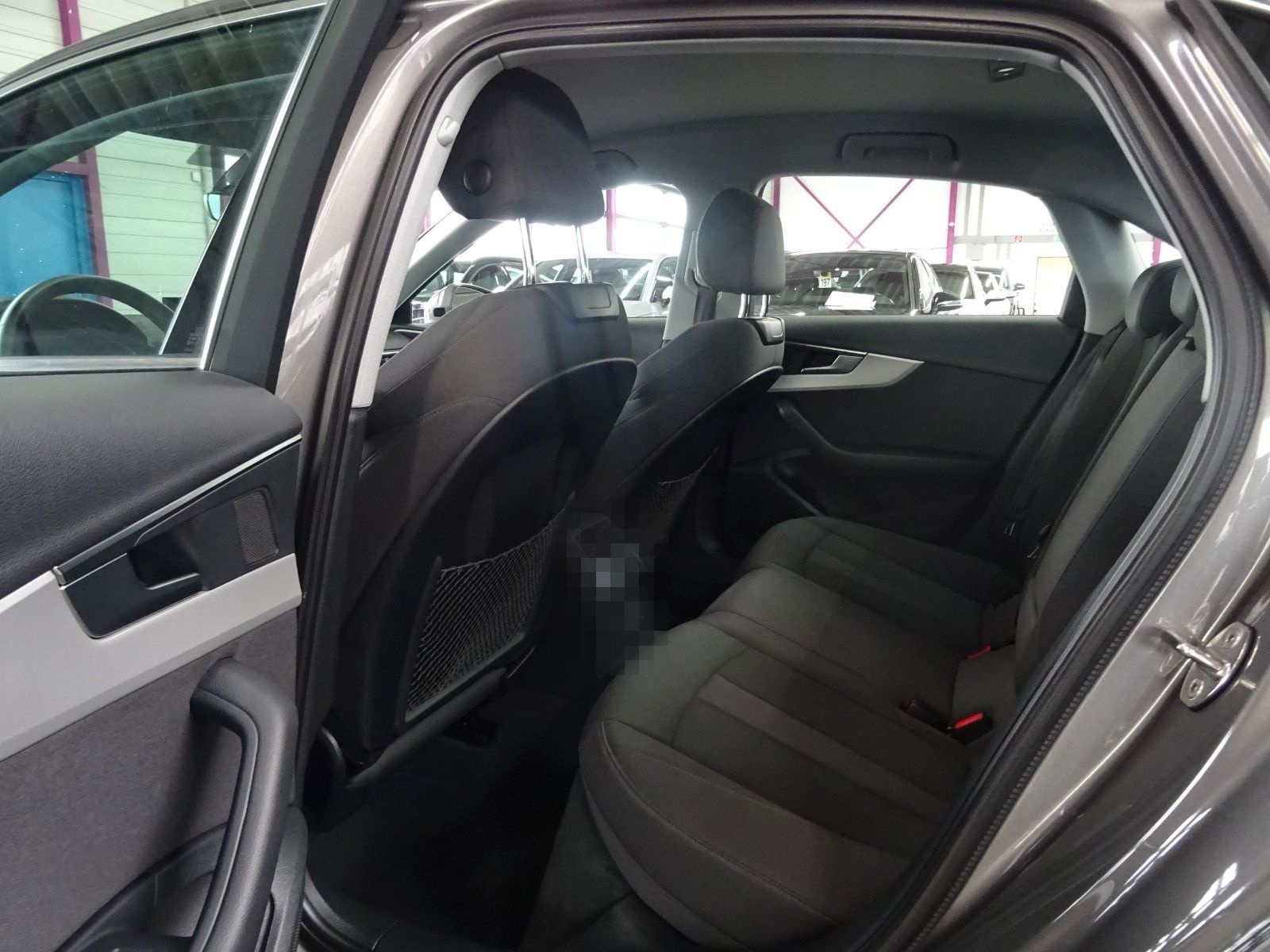 Audi A4 40 2.0 TDI*DIGI*ACC*CAM*KEY*SHA*TWA*FLA* foto 11