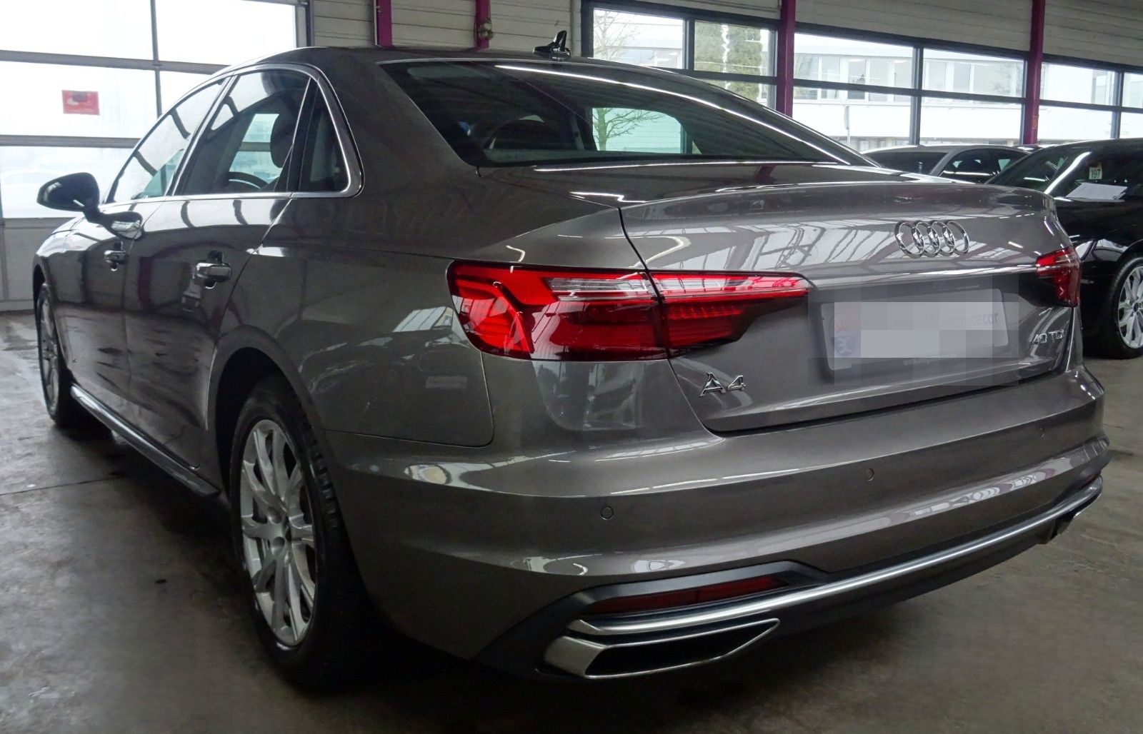 Audi A4 40 2.0 TDI*DIGI*ACC*CAM*KEY*SHA*TWA*FLA* foto 5