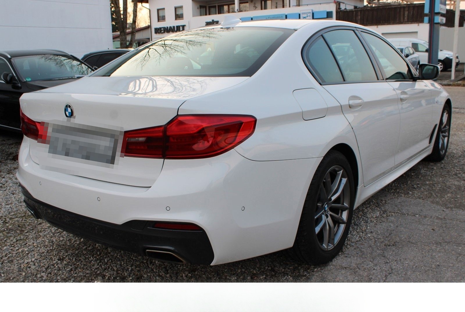 BMW 530 5 Limousine 530 d xDrive M Sport foto 5
