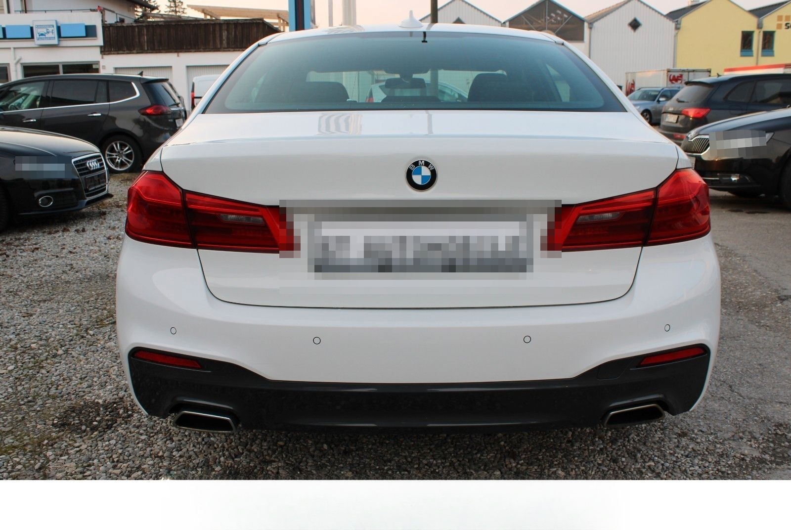BMW 530 5 Limousine 530 d xDrive M Sport foto 6