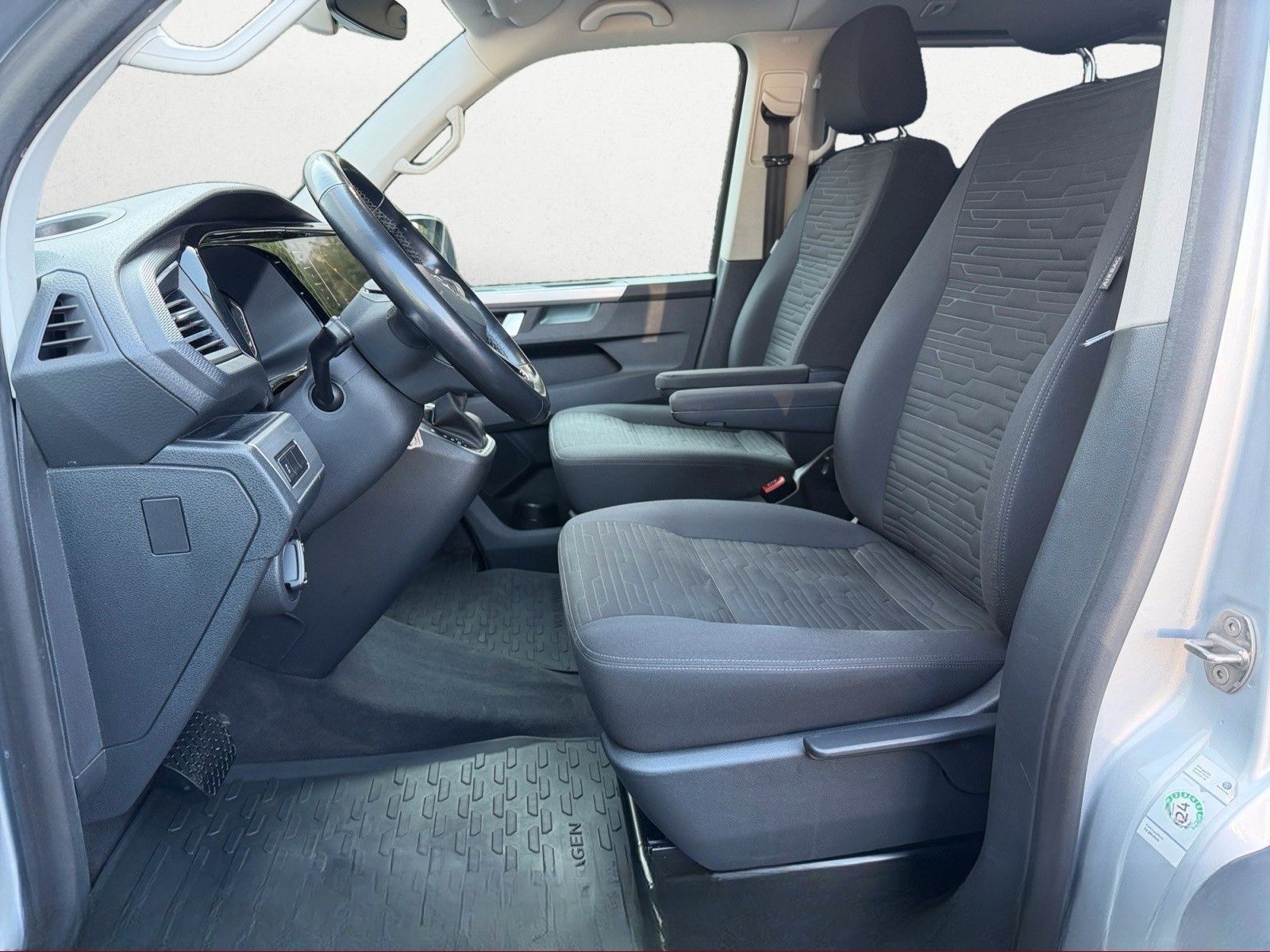 Volkswagen T6 Multivan Comfortline KAMERA + AUTOMATIK + LED foto 11