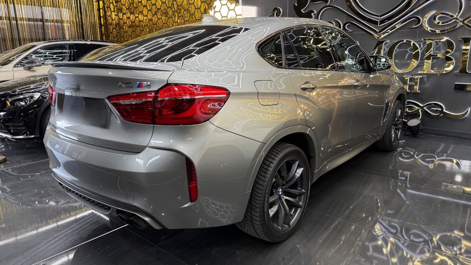 BMW X6 M Basis foto 12
