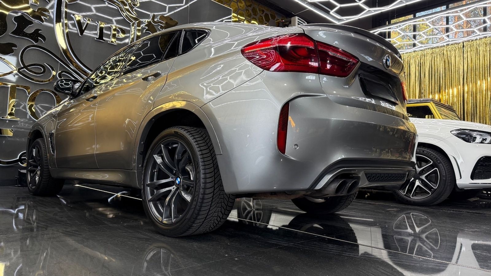BMW X6 M Basis foto 16