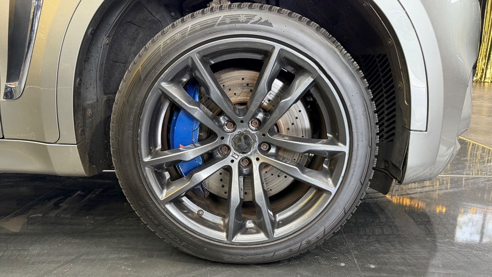 BMW X6 M Basis foto 26