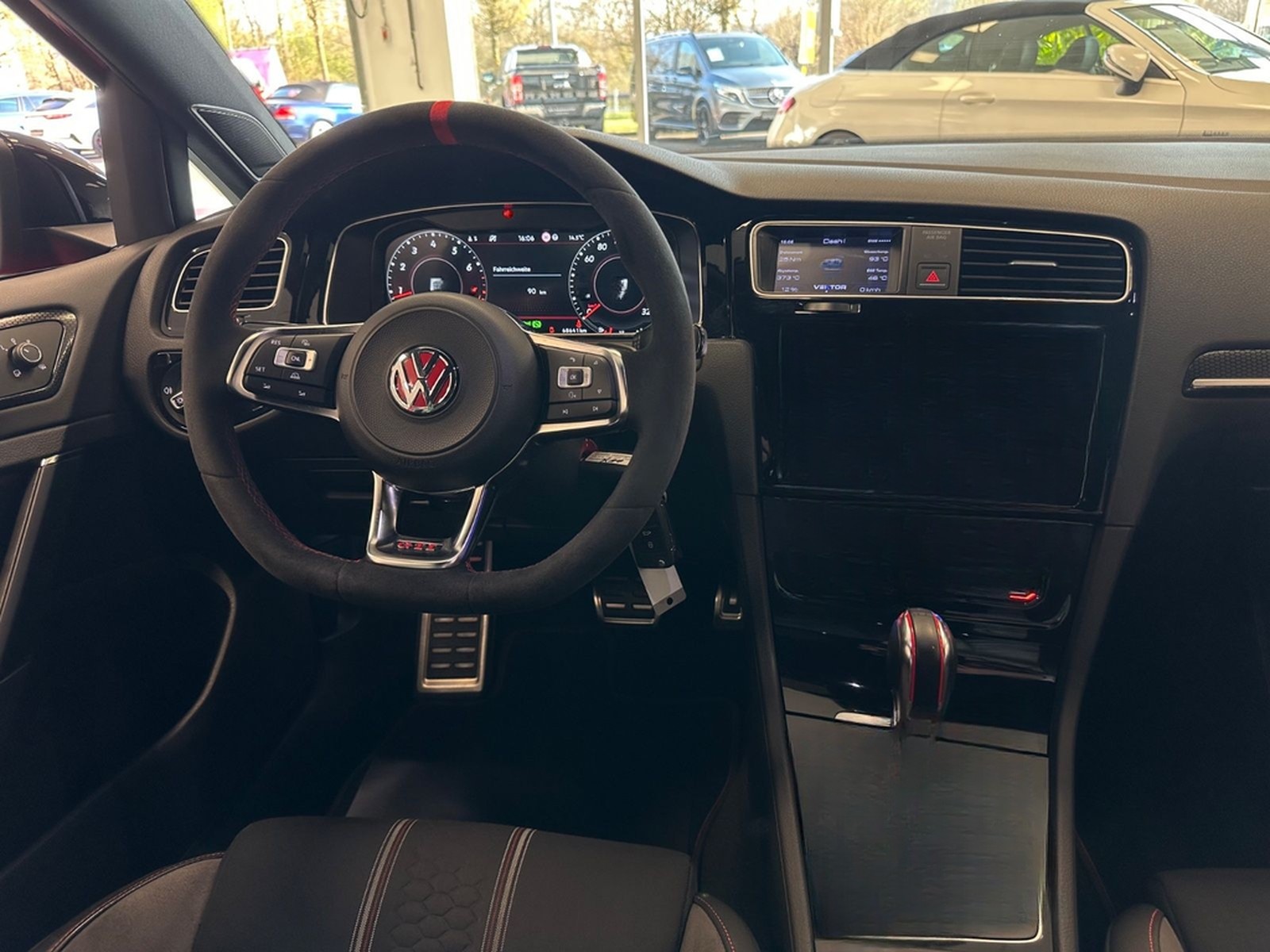 Volkswagen Golf VII GTI Clubsport|1HD|APR 346PS|H&R|BullX foto 27