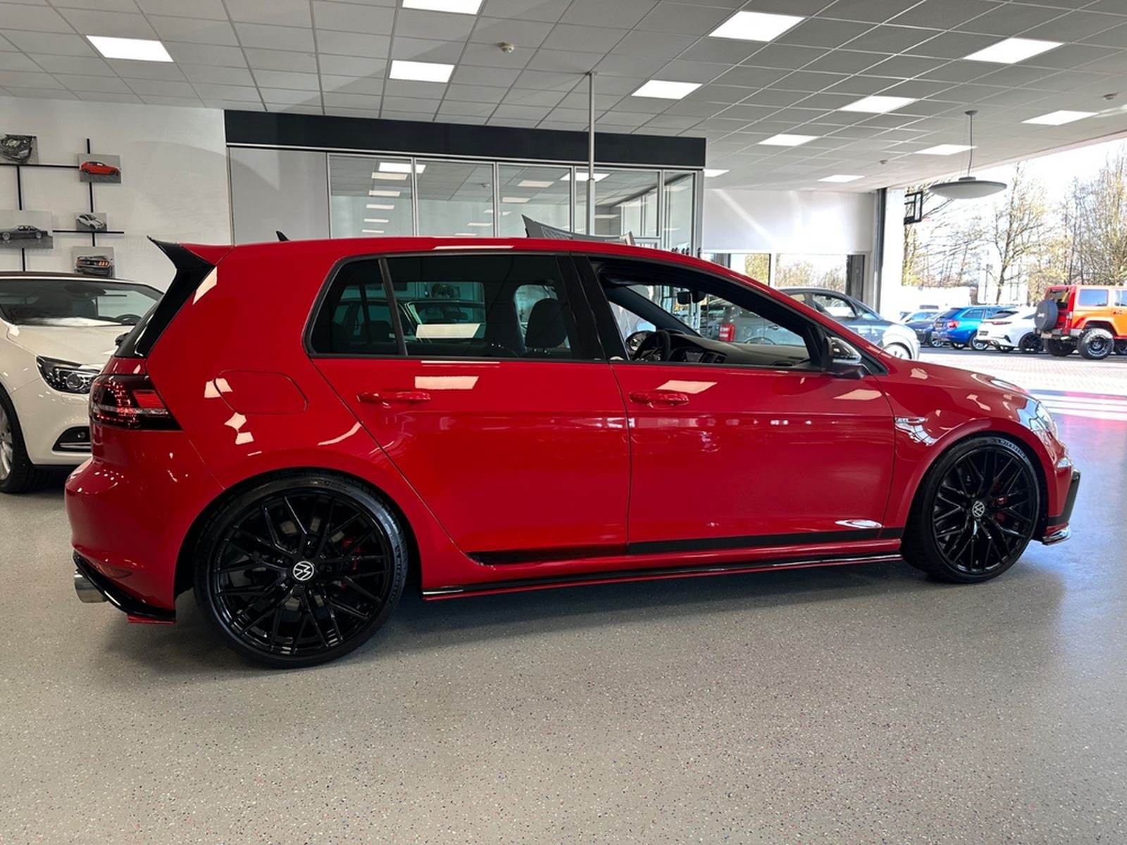 Volkswagen Golf VII GTI Clubsport|1HD|APR 346PS|H&R|BullX foto 9
