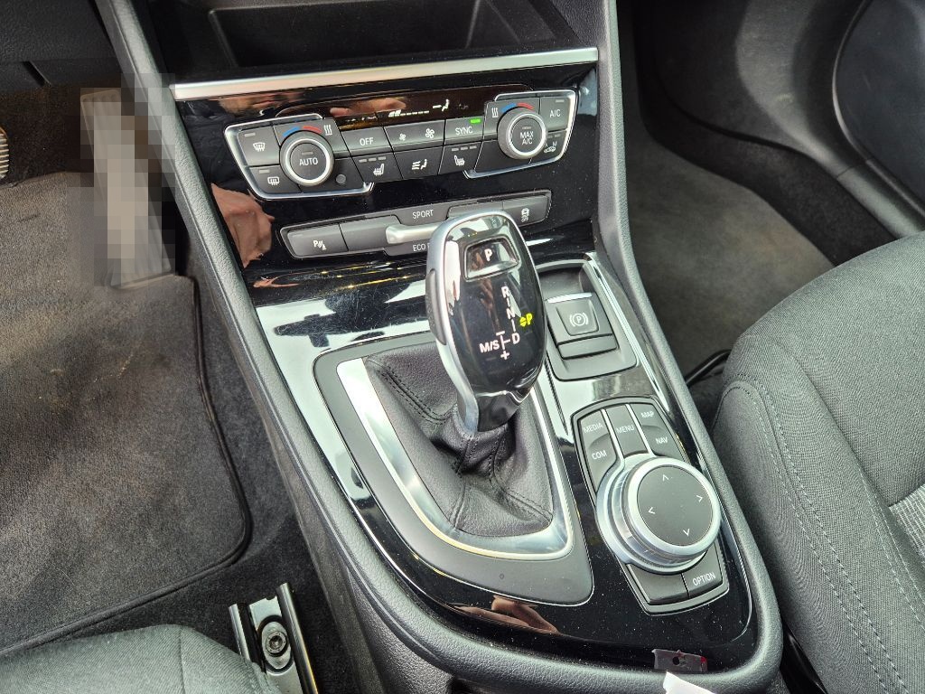 BMW 218d Gran Tourer Aut. Advantage SITZHZG+LED+AHK foto 16