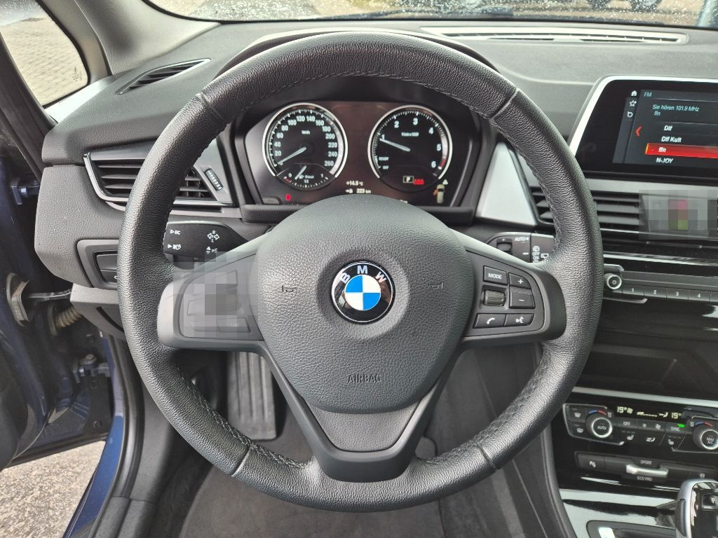 BMW 218d Gran Tourer Aut. Advantage SITZHZG+LED+AHK foto 17
