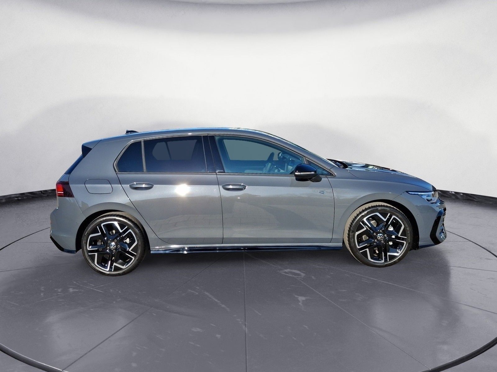 Volkswagen Golf R-Line 1,5 l eTSI OPF (150 P S) 7-Gang-Dopp foto 5