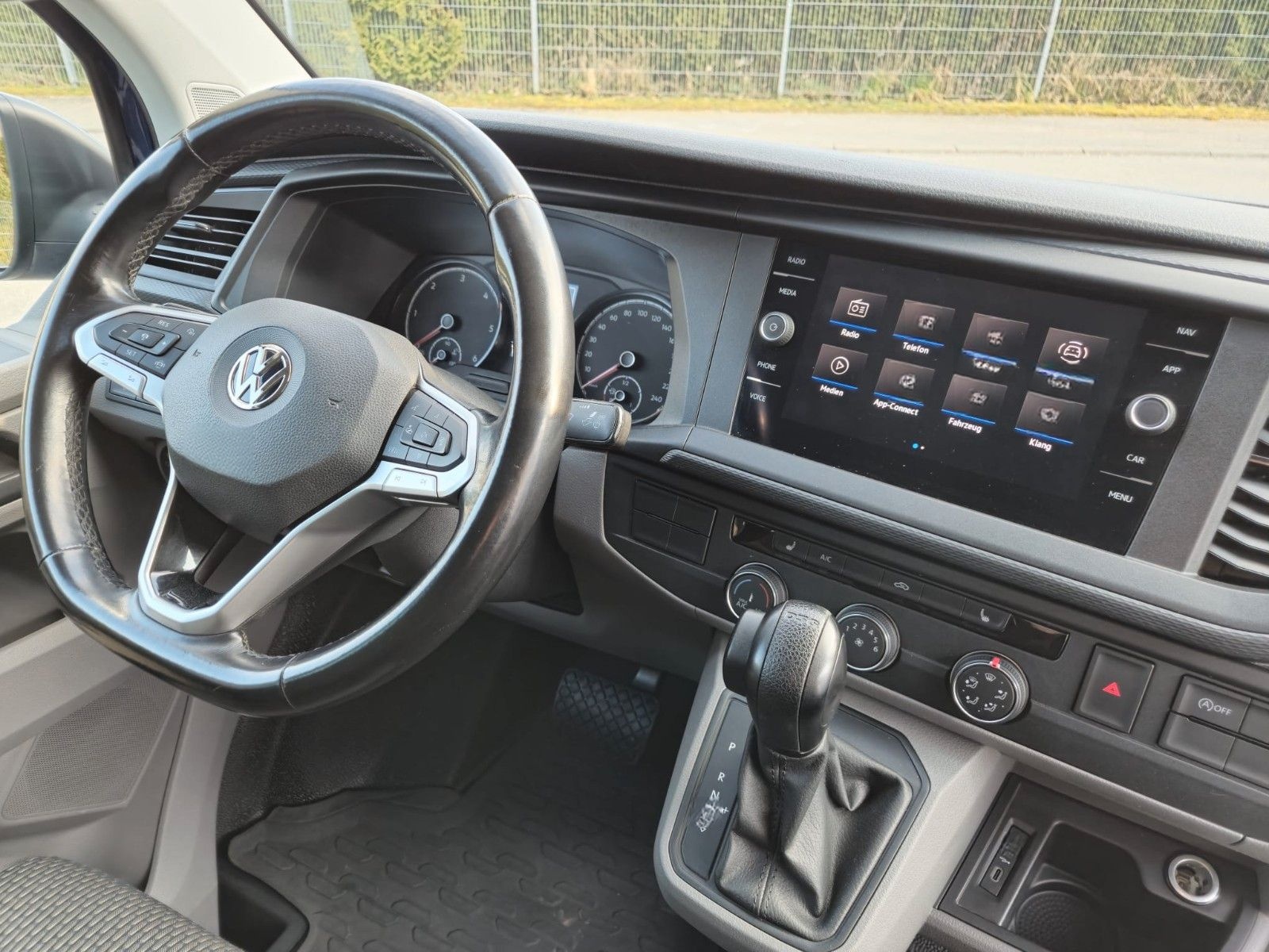 Volkswagen T6.1 Kombi LR 4MOTION/Standheiz./ACC/AHK/5-Sitz. foto 18