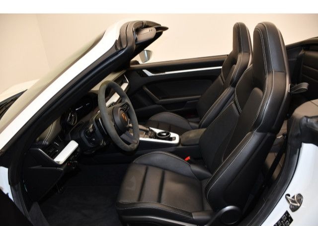 Porsche 911 (Typ 992) Carrera S Cabriolet foto 5