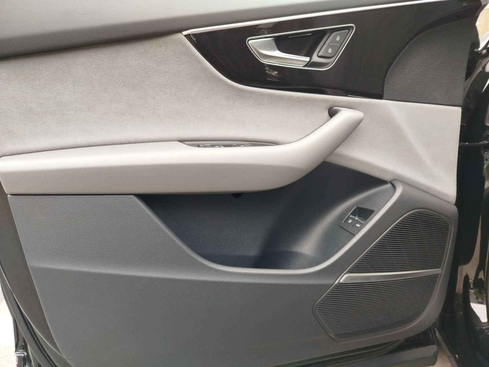 Audi Q8 55 TFSI e quattro tiptronic B&O Leder Massage foto 7