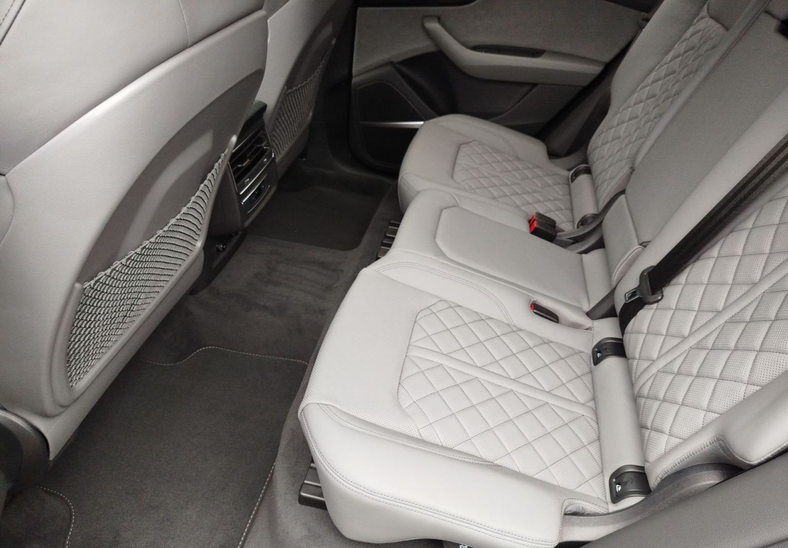 Audi Q8 55 TFSI e quattro tiptronic B&O Leder Massage foto 10