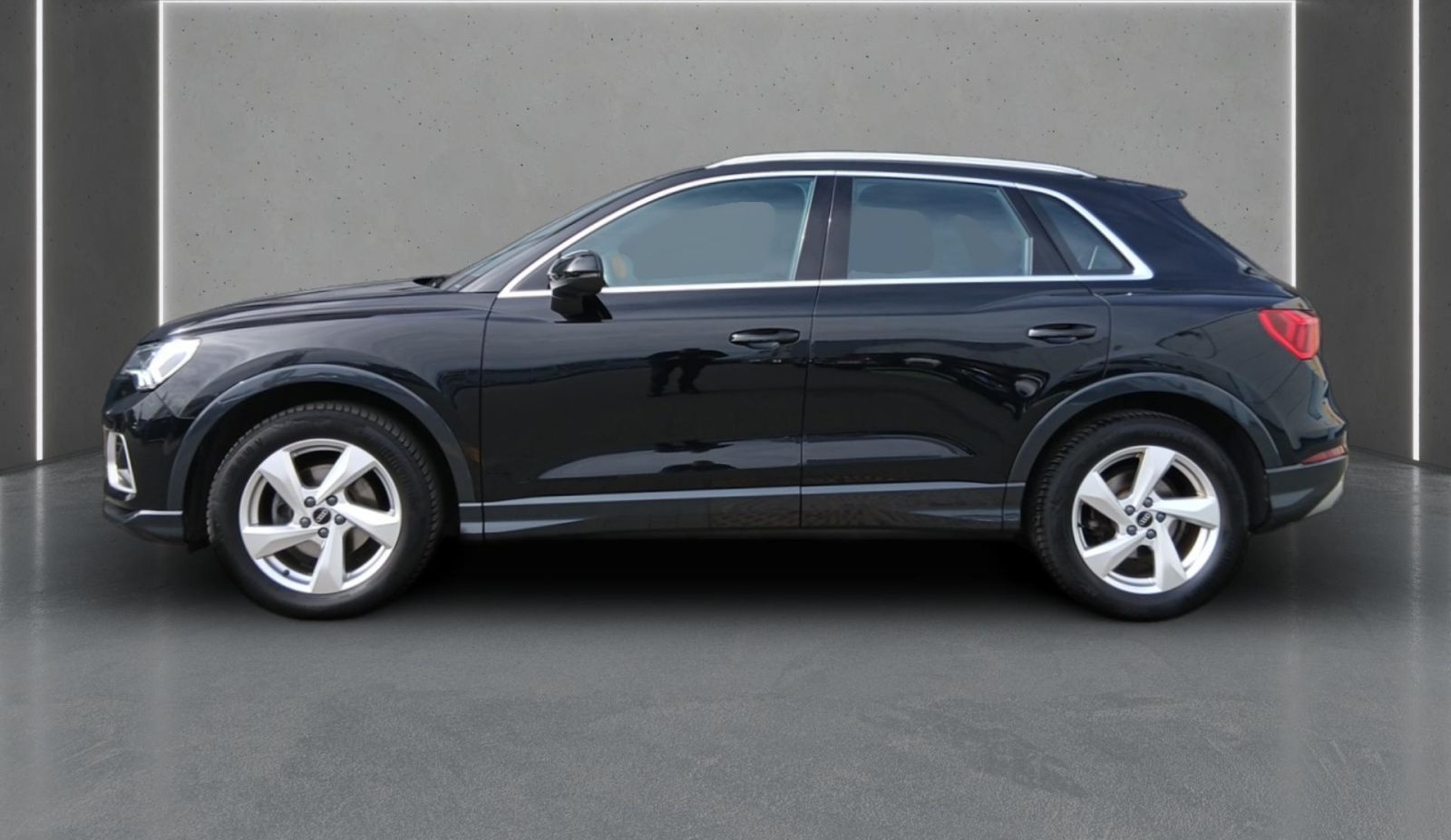 Audi Q3 35 TFSI Adv. S tronic *AHK*NAV+*LED*GRA*SHZ* foto 4