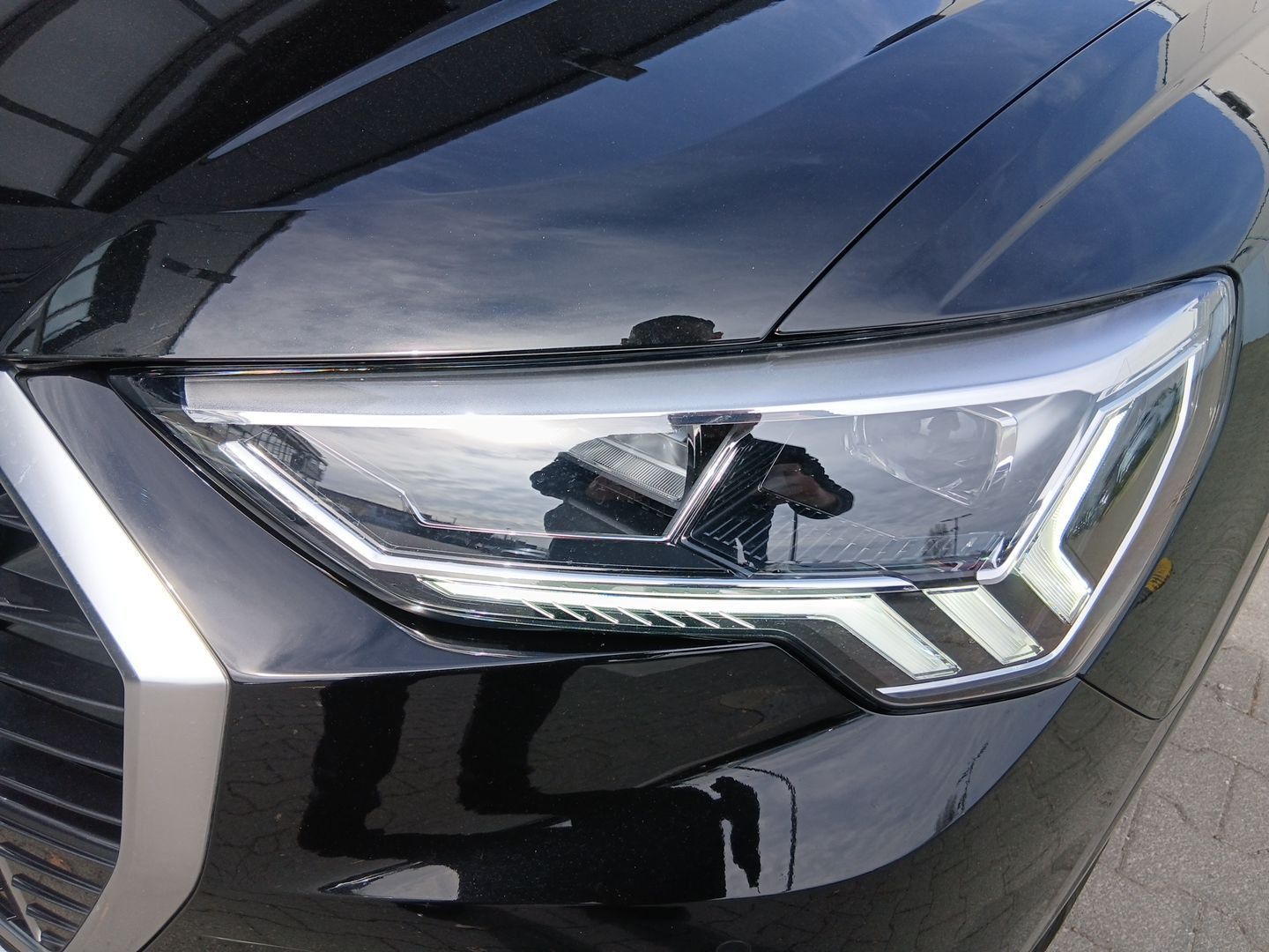Audi Q3 35 TFSI Adv. S tronic *AHK*NAV+*LED*GRA*SHZ* foto 8